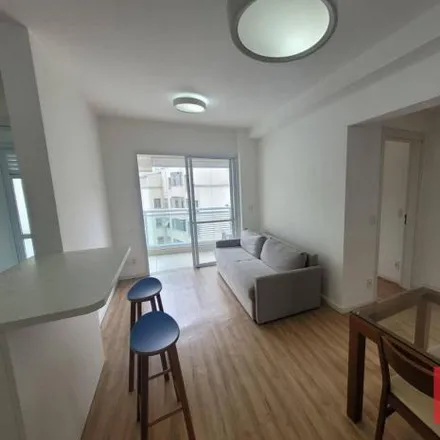 Buy this 2 bed apartment on Rua Major Quedinho 300 in República, São Paulo - SP