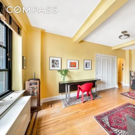 Buy this studio apartment on 240 East 22nd Street in New York, NY 10010