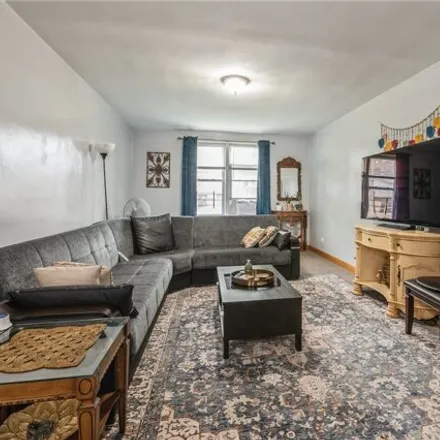 Image 5 - The Winston Apartments, 84-55 Daniels Street, New York, NY 11435, USA - Apartment for sale