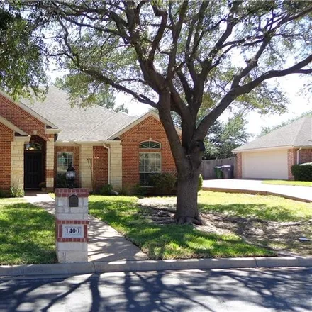 Buy this 4 bed house on 1421 Meadow Mountain Drive in Ritchie, Waco