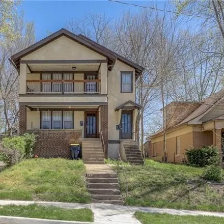 Image 1 - 435 North Hardesty Avenue, Kansas City, MO 64123, USA - House for sale