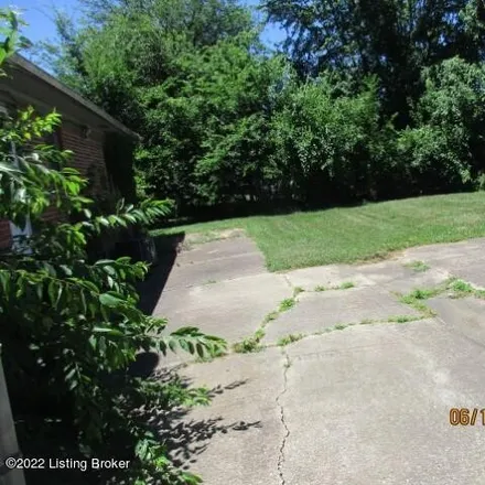 Image 4 - unnamed road, Louisville, KY 40215, USA - House for sale