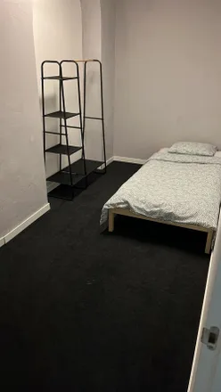 Rent this 1 bed room on Externato Escola da Restauração in Rua Cidade de Liverpool 8, 1170-097 Lisbon