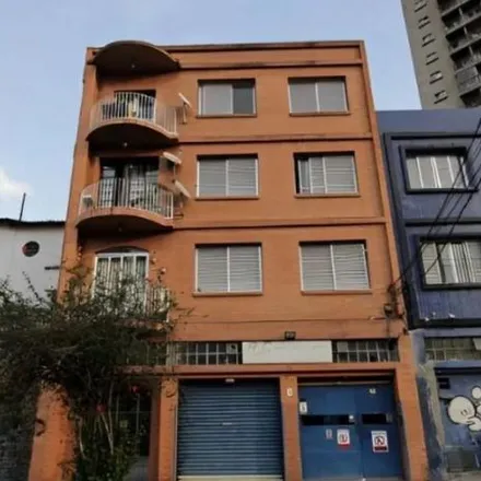 Buy this 3 bed apartment on Avenida Pacaembu 382 in Barra Funda, São Paulo - SP