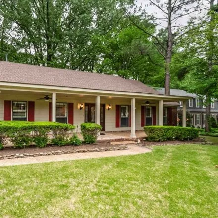 Buy this 5 bed house on 578 Harwood Cove in River Oaks, Memphis