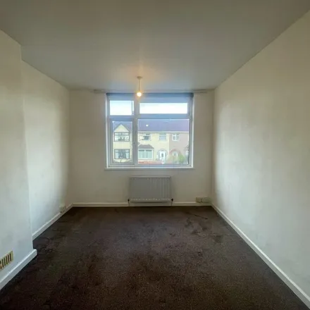Rent this 4 bed townhouse on 173 Filton Avenue in Bristol, BS7 0AY