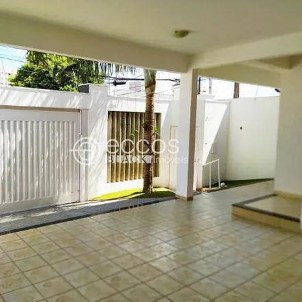 Image 1 - Rua Francisco Sales, Osvaldo Rezende, Uberlândia - MG, 38400-450, Brazil - House for sale