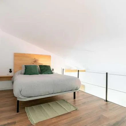 Rent this 1 bed apartment on Avinguda de la Mare de Déu de Montserrat in 08001 Barcelona, Spain