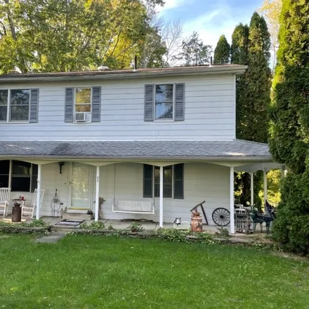 Buy this 3 bed house on 57 Long Bridge Road in Allamuchy Township, Warren County