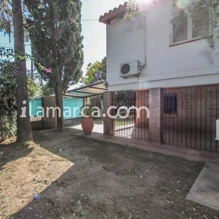 Rent this 3 bed house on Manuel Cardeñosa in Padre Claret, Cordoba