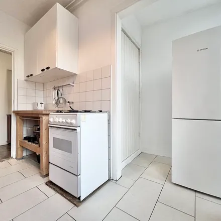 Rent this 2 bed apartment on Van Mourik Broekmanstraat 27-H in 1065 ER Amsterdam, Netherlands