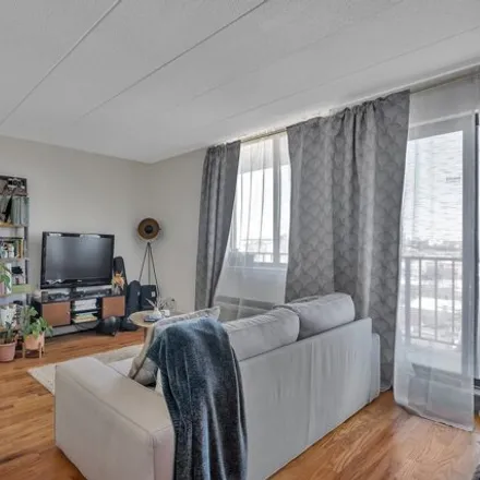 Buy this studio condo on Crescent Towers in 23-22 30th Road, New York