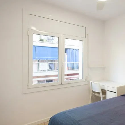 Rent this 9 bed room on Carrer de Bonsoms in 08001 Barcelona, Spain