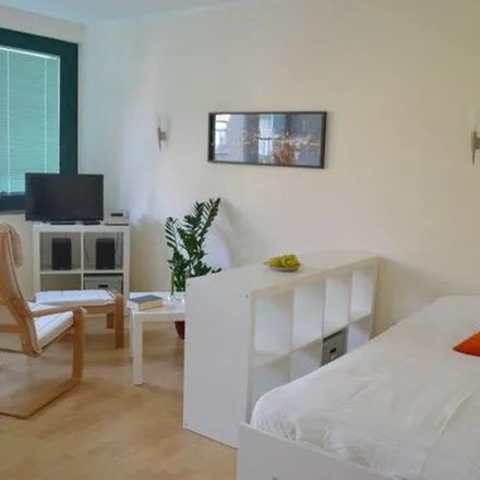 Rent this 1 bed apartment on Hansaring 19 in 50670 Cologne, Germany