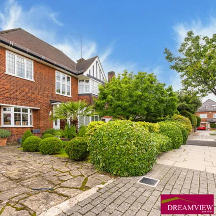 Buy this 5 bed house on Manor Hall Avenue in London, NW4 1NX