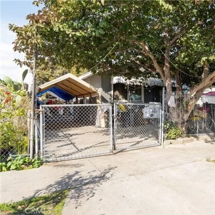 Image 4 - 1507 East L Street, Thenard, Los Angeles, CA 90744, USA - House for sale