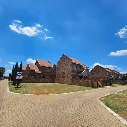 Rent this 3 bed townhouse on Van Alphen Street in Baille Park, Potchefstroom