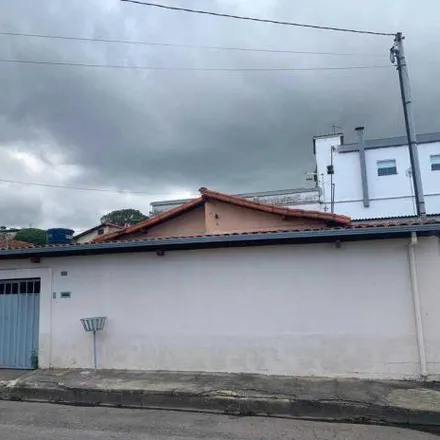 Buy this 3 bed house on Rua Três in Jardim Terezópolis, Betim - MG