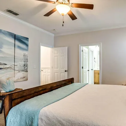 Rent this 6 bed house on Destin