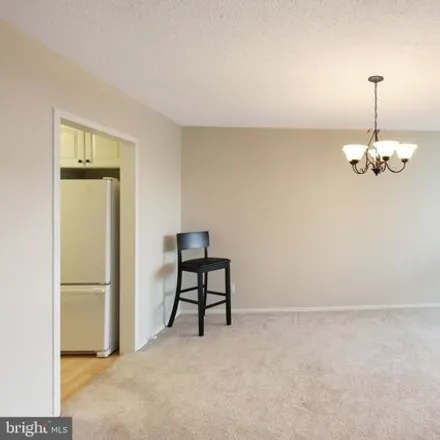 Image 8 - 5225 Pooks Hill Rd Apt 321N, Bethesda, Maryland, 20814 - Condo for sale