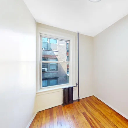 Image 9 - #31, 150 Sullivan Street, South Village, Manhattan, New York - Apartment for rent