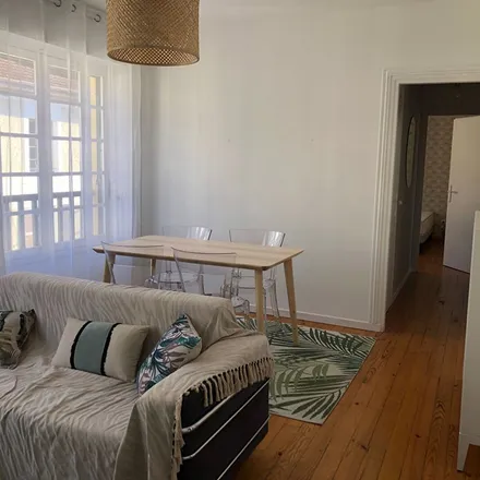 Rent this 3 bed apartment on Tui in Rue de Liège, 64000 Pau