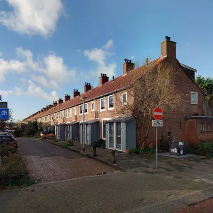 Rent this 2 bed apartment on Berghuisstraat 26 in 1944 ST Beverwijk, Netherlands