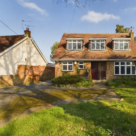 Rent this 4 bed house on The Embankment in Wraysbury, TW19 5JL
