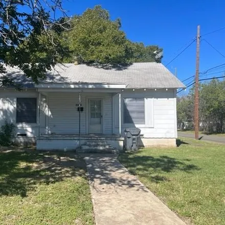 Image 2 - 3601 Ethel Avenue, Waco, TX 76707, USA - House for sale