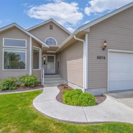 Buy this 5 bed house on 3891 Swallows Nest Court in Asotin County, WA 99403