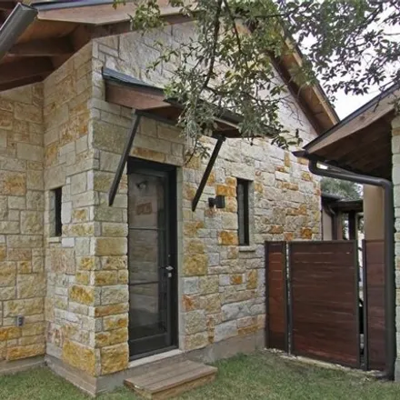 Image 2 - 7080 Comanche Trail, Travis County, TX 78732, USA - House for rent
