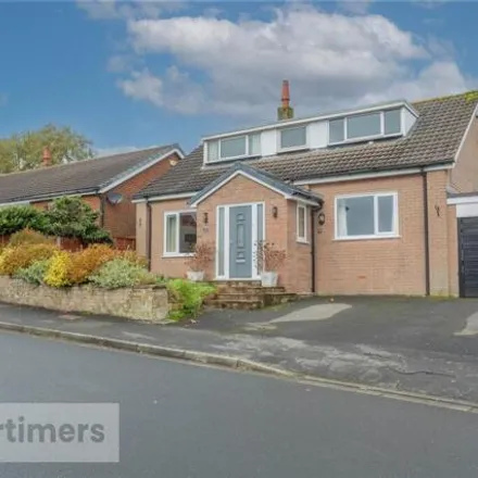 Buy this 3 bed house on Harewood Avenue in Simonstone, BB12 7JB