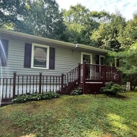Buy this 3 bed house on Park Avenue in Nesquehoning, Carbon County