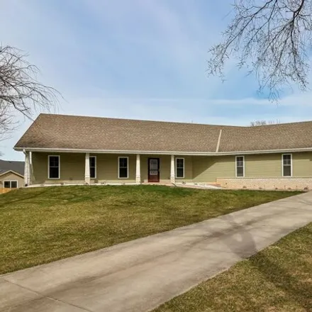 Buy this 3 bed house on 698 Rice Drive in Beloit, WI 53511