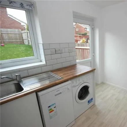 Image 4 - 14 Berkeley Mead, Bristol, BS32 8AU, United Kingdom - Duplex for rent