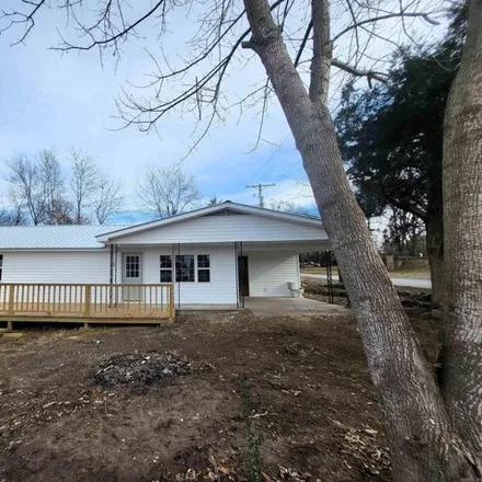 Buy this 2 bed house on 384 County Road 217 in Saint Joe, Searcy County