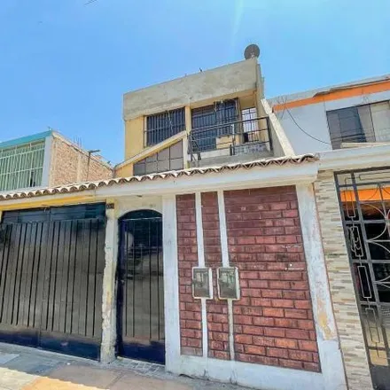 Image 2 - Calle 15, Comas, Lima Metropolitan Area 15313, Peru - House for sale