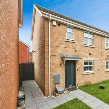 Buy this 2 bed house on unnamed road in Chelmsley Wood, B37 6UJ