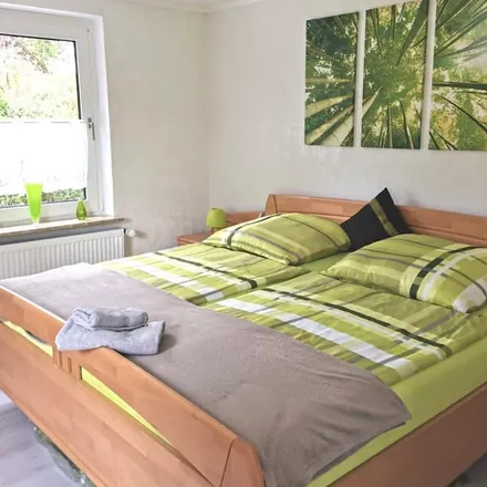 Rent this 3 bed house on Stadt Emden - Verwaltungsgebäude in Ysaac-Brons-Straße 16, 26721 Emden