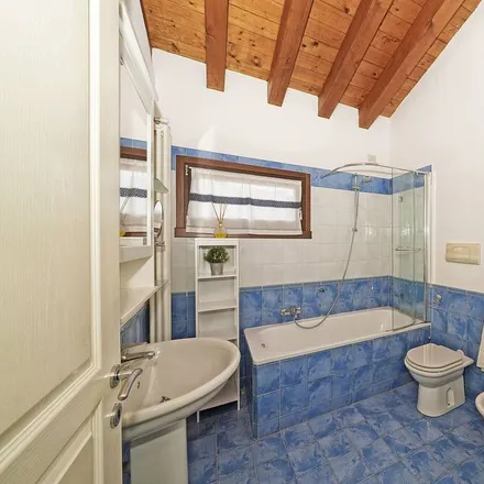 Image 8 - Manerba del Garda, Piazzale Porto Dusano, 25080 Montinelle BS, Italy - Apartment for rent