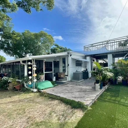 Buy this 2 bed house on 7 Avenue D in Key Largo, FL 33037