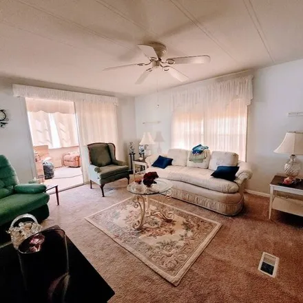 Image 4 - 2934 3rd Street, Lady Lake, FL 32158, USA - Apartment for sale