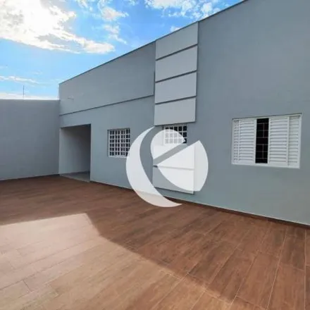 Buy this 3 bed house on Rua Maria Alves Miranda 165 in Ernani, Londrina - PR