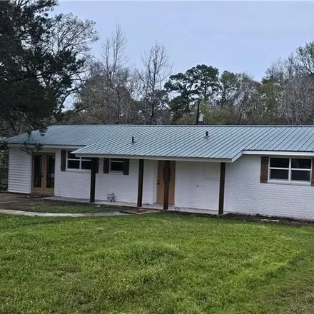 Buy this 3 bed house on 6748 Pinebrook Trace in Ball, Rapides Parish