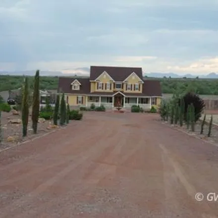 Buy this 6 bed house on 1301 Arcadia Drive in Pinal, Gila County