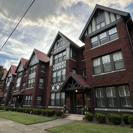 Rent this 3 bed condo on Highland Alley in Redmont Park, Birmingham