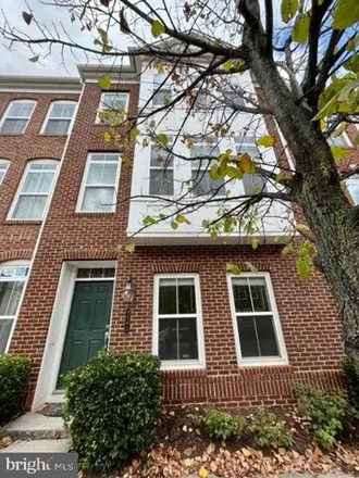 Rent this 3 bed house on Canonbury Square in Oakton, Fairfax County