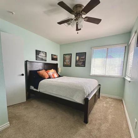 Rent this 1 bed room on 6486 Vinecrest Avenue in Las Vegas, NV 89108