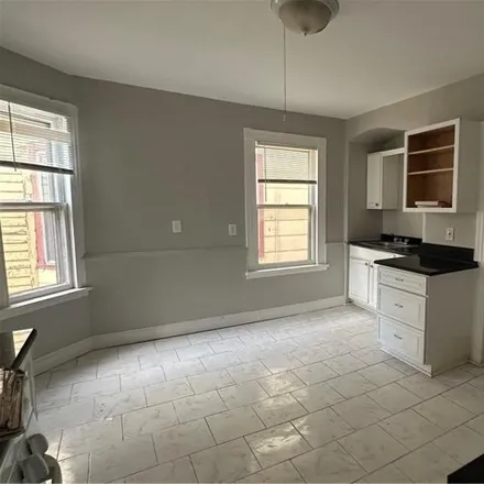Image 4 - 485 East St, New Haven, Connecticut, 06511 - House for sale