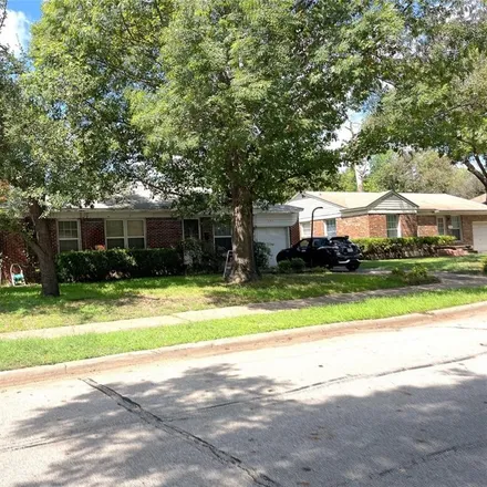 Buy this 3 bed house on 1505 Mayflower Drive in Irving, TX 75061